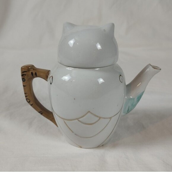 70s White Owl Single Serve Ceramic Teapot - Picture 4 of 9